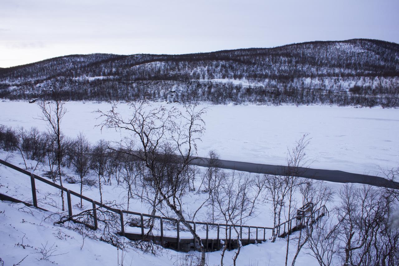 Chalet Osman Kelohovi *
