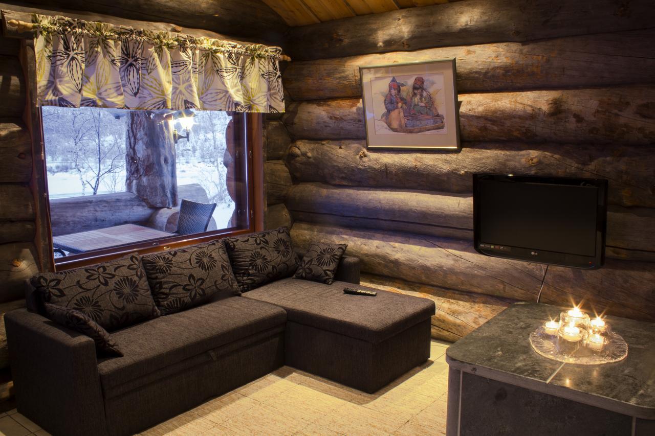 Chalet Osman Kelohovi *